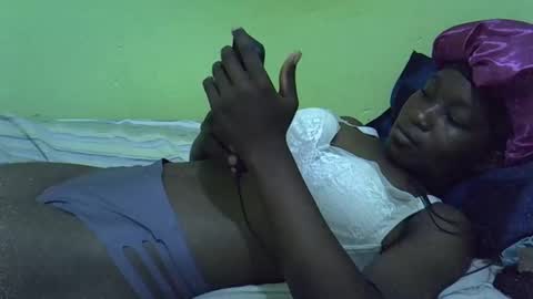 lisssa01 online show from September 22, 2025, 6:10 pm