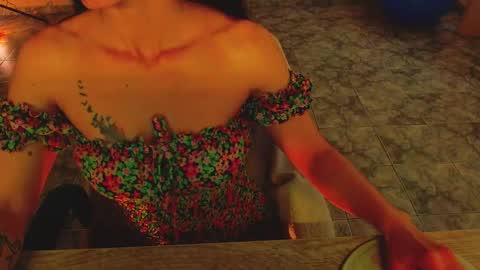 Liss online show from December 21, 2025, 5:09 pm