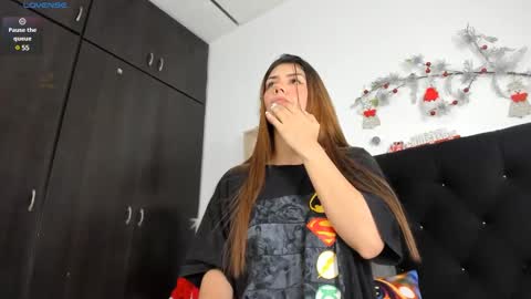 Snapshot of lisvandre chatting on December 1, 2024, 5:46 pm Lis online show from December 1, 2024, 5:46 pm