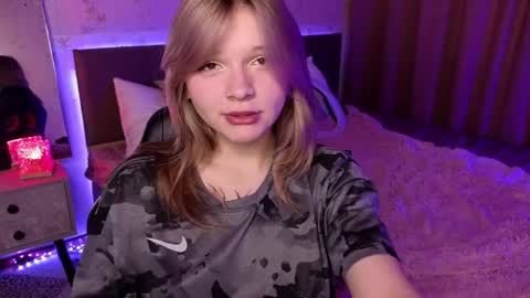 Lena online show from December 2, 2024, 4:20 am