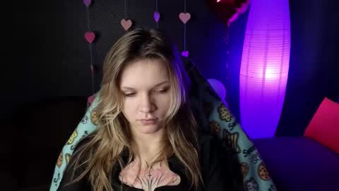 Lena online show from February 17, 2025, 4:42 am