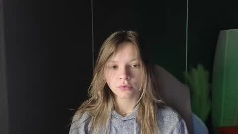 Lena online show from September 15, 2025, 1:49 am