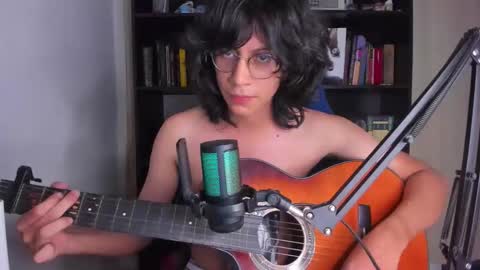 Literateboy online show from December 19, 2025, 1:45 am