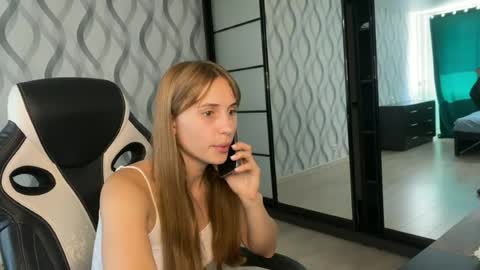 LUNA online show from June 21, 2026, 7:22 am