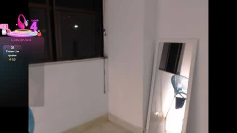 Snapshot of litlle_danni chatting on November 8, 2025, 12:11 am Danni online show from November 8, 2025, 12:11 am