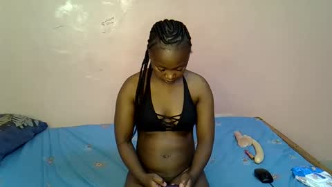 Snapshot of little_bellah chatting on March 1, 2025, 12:45 pm little_bellah online show from March 1, 2025, 12:45 pm