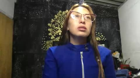 Diablita online show from March 8, 2026, 2:04 am