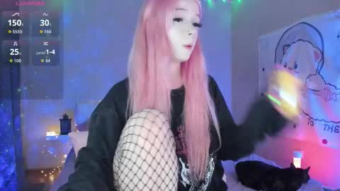 Snapshot of little_misaki chatting on September 21, 2025, 6:53 pm Maria online show from September 21, 2025, 6:53 pm