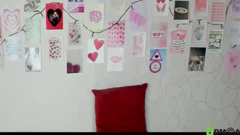 Kriss online show from October 4, 2025, 10:57 am