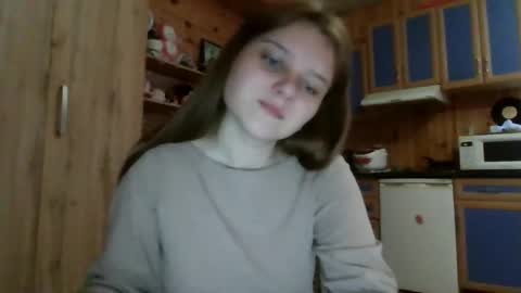 Snapshot of little_shygirl_ chatting on September 18, 2025, 3:41 am little_shygirl_ online show from September 18, 2025, 3:41 am