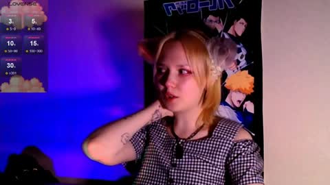Snapshot of little_sugar_queen chatting on March 26, 2026, 10:48 pm Akin online show from March 26, 2026, 10:48 pm