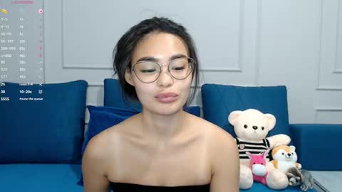 Snapshot of little_v1rgin_angel chatting on September 27, 2025, 2:55 pm Kwan online show from September 27, 2025, 2:55 pm