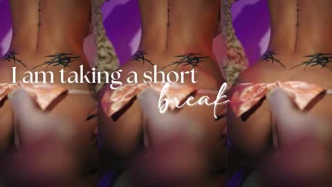 Im your little Velinda  online show from February 18, 2026, 7:43 pm