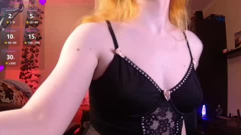 Sofia online show from May 14, 2026, 7:53 pm