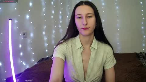 LittleAhWitch online show from April 7, 2026, 8:59 am