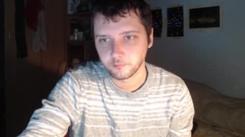 littlealien7 online show from September 19, 2025, 6:37 am