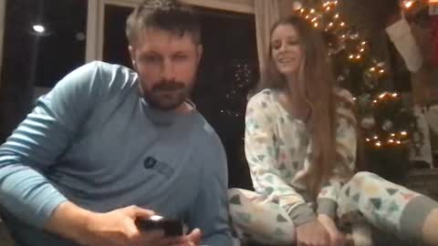 littleash33 online show from December 21, 2024, 8:07 am