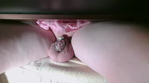 Snapshot of littleclitty247 chatting on September 26, 2025, 10:47 pm Littlleclitty247 online show from September 26, 2025, 10:47 pm