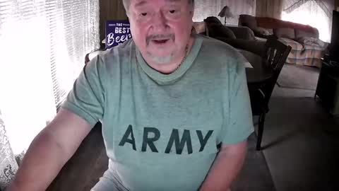 Snapshot of littled83057 chatting on February 7, 2025, 9:15 pm Littled83057 online show from February 7, 2025, 9:15 pm