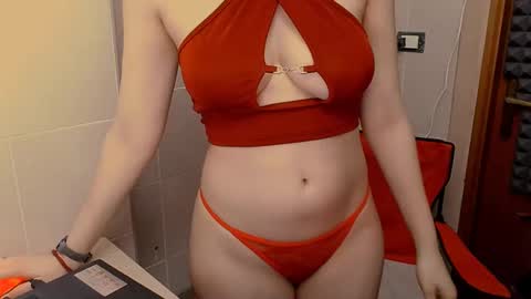 Snapshot of littledream20 chatting on March 12, 2025, 5:24 am LittleDream20 online show from March 12, 2025, 5:24 am