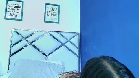 Snapshot of littlee_emilyy_ chatting on February 14, 2025, 9:03 am Emily online show from February 14, 2025, 9:03 am