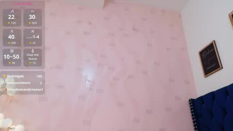 Tania  online show from April 21, 2026, 1:42 am