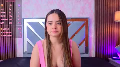 Snapshot of littleesara18 chatting on March 2, 2026, 11:17 am Sara online show from March 2, 2026, 11:17 am