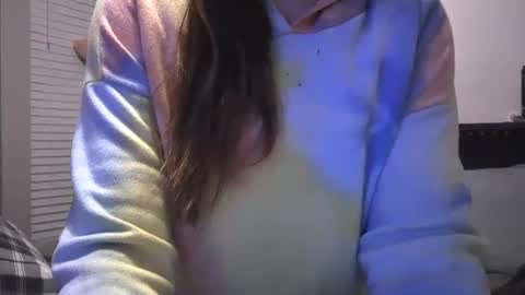 Snapshot of littlejessielov chatting on December 8, 2024, 7:05 am Jessie online show from December 8, 2024, 7:05 am