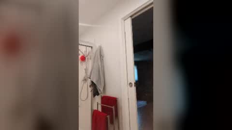 littleleo96 online show from July 30, 2026, 10:31 pm