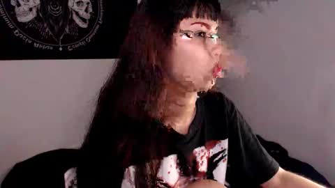 Snapshot of littleluciferrr chatting on November 22, 2025, 2:10 am Lucifer online show from November 22, 2025, 2:10 am