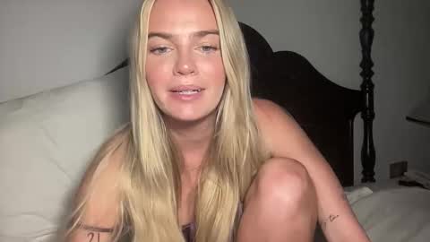 Marciabrady online show from December 15, 2025, 6:50 am