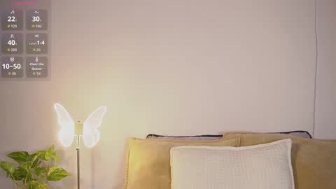 littletammy_ online show from March 25, 2026, 4:57 pm