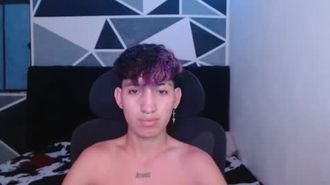 Snapshot of littlextrem chatting on December 21, 2024, 5:58 am Eros online show from December 21, 2024, 5:58 am