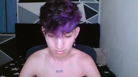 Snapshot of littlextrem chatting on December 31, 2024, 6:48 am Eros online show from December 31, 2024, 6:48 am