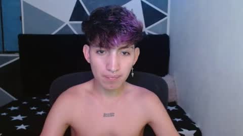 Snapshot of littlextrem chatting on January 3, 2025, 10:41 am Eros online show from January 3, 2025, 10:41 am