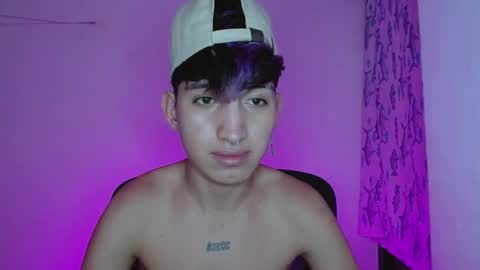 Snapshot of littlextrem chatting on January 22, 2025, 5:05 am Eros online show from January 22, 2025, 5:05 am