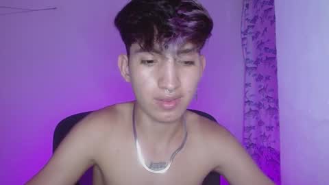 Snapshot of littlextrem chatting on February 13, 2025, 4:22 am Eros online show from February 13, 2025, 4:22 am