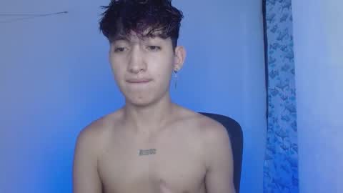 Snapshot of littlextrem chatting on February 20, 2025, 1:36 am Eros online show from February 20, 2025, 1:36 am