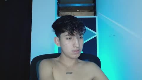 Snapshot of littlextrem chatting on March 12, 2025, 2:41 am Eros online show from March 12, 2025, 2:41 am