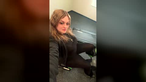 Snapshot of littytothetitty chatting on March 30, 2026, 1:01 pm Nina online show from March 30, 2026, 1:01 pm