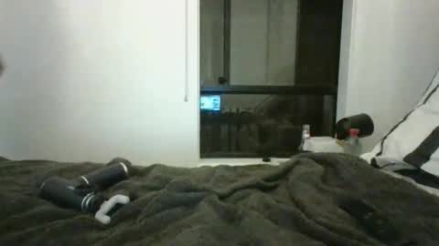 Snapshot of litzsa chatting on February 21, 2026, 10:05 am litzsa online show from February 21, 2026, 10:05 am