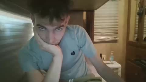 Snapshot of livetyy chatting on October 16, 2025, 3:24 pm livetyy online show from October 16, 2025, 3:24 pm