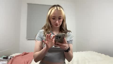 Snapshot of livialachowski chatting on February 3, 2026, 11:10 pm Livia Lachowski online show from February 3, 2026, 11:10 pm