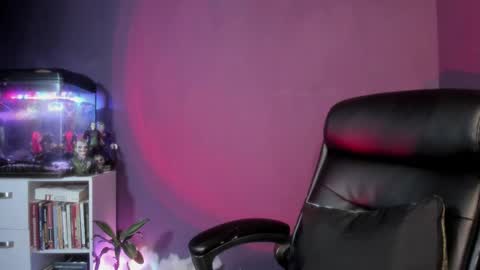 Snapshot of lixrose chatting on December 20, 2025, 5:14 am LixRose online show from December 20, 2025, 5:14 am