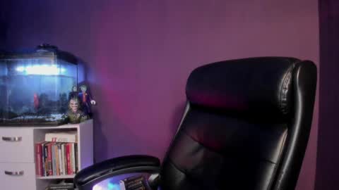 Snapshot of lixrose chatting on April 7, 2026, 8:20 pm LixRose online show from April 7, 2026, 8:20 pm