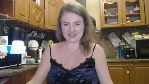 LizaCakes online show from February 24, 2025, 3:09 pm