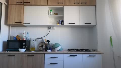 Snapshot of lizalish chatting on March 4, 2025, 8:24 am Liza online show from March 4, 2025, 8:24 am