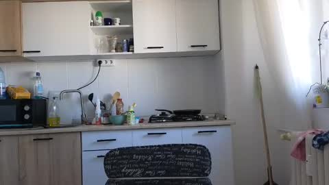 Snapshot of lizalish chatting on March 5, 2025, 10:33 am Liza online show from March 5, 2025, 10:33 am