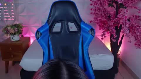 Snapshot of lizowenn_ chatting on October 30, 2025, 12:17 pm LIZETH online show from October 30, 2025, 12:17 pm