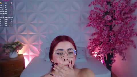 Snapshot of lizowenn_ chatting on November 13, 2025, 10:52 pm LIZETH online show from November 13, 2025, 10:52 pm